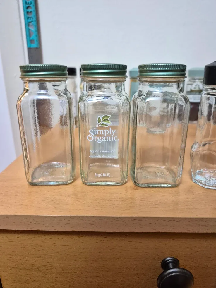 16 Spice Jars (Simply Organic, McCormick, PC) image indicator(2)