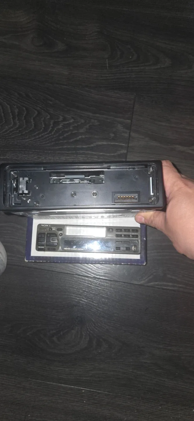 Sony Car Stereo image indicator(3)