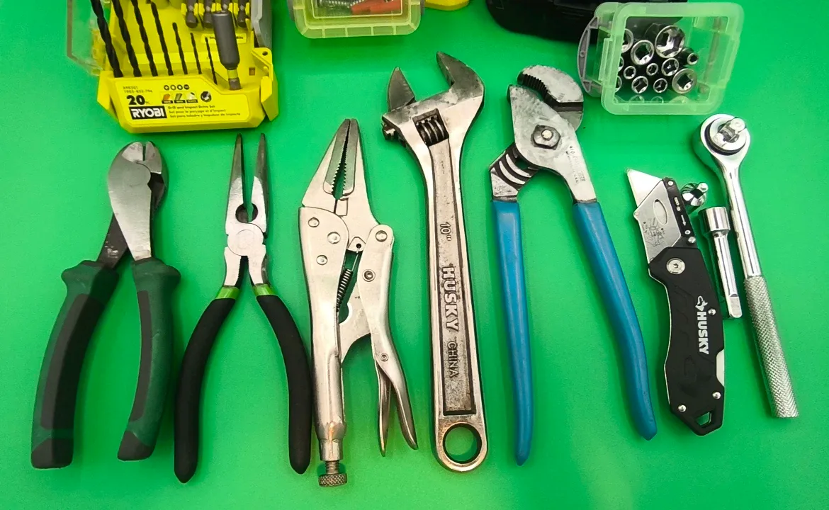 SafeSense™ Ryobi Brushless Kit | PBLHM101 Hammer Drill + PBLID01 image indicator(5)