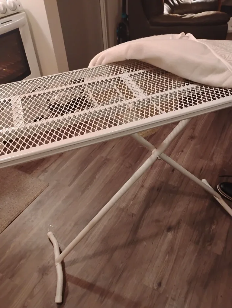 Ironing Board - White image indicator(3)