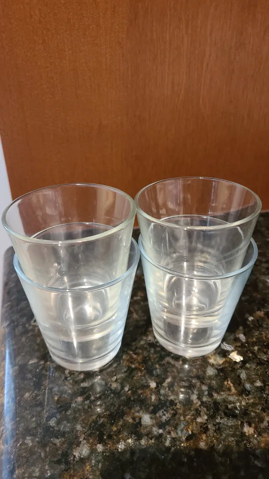 #cleanout Set of 4 Clear Glass Candle Holders