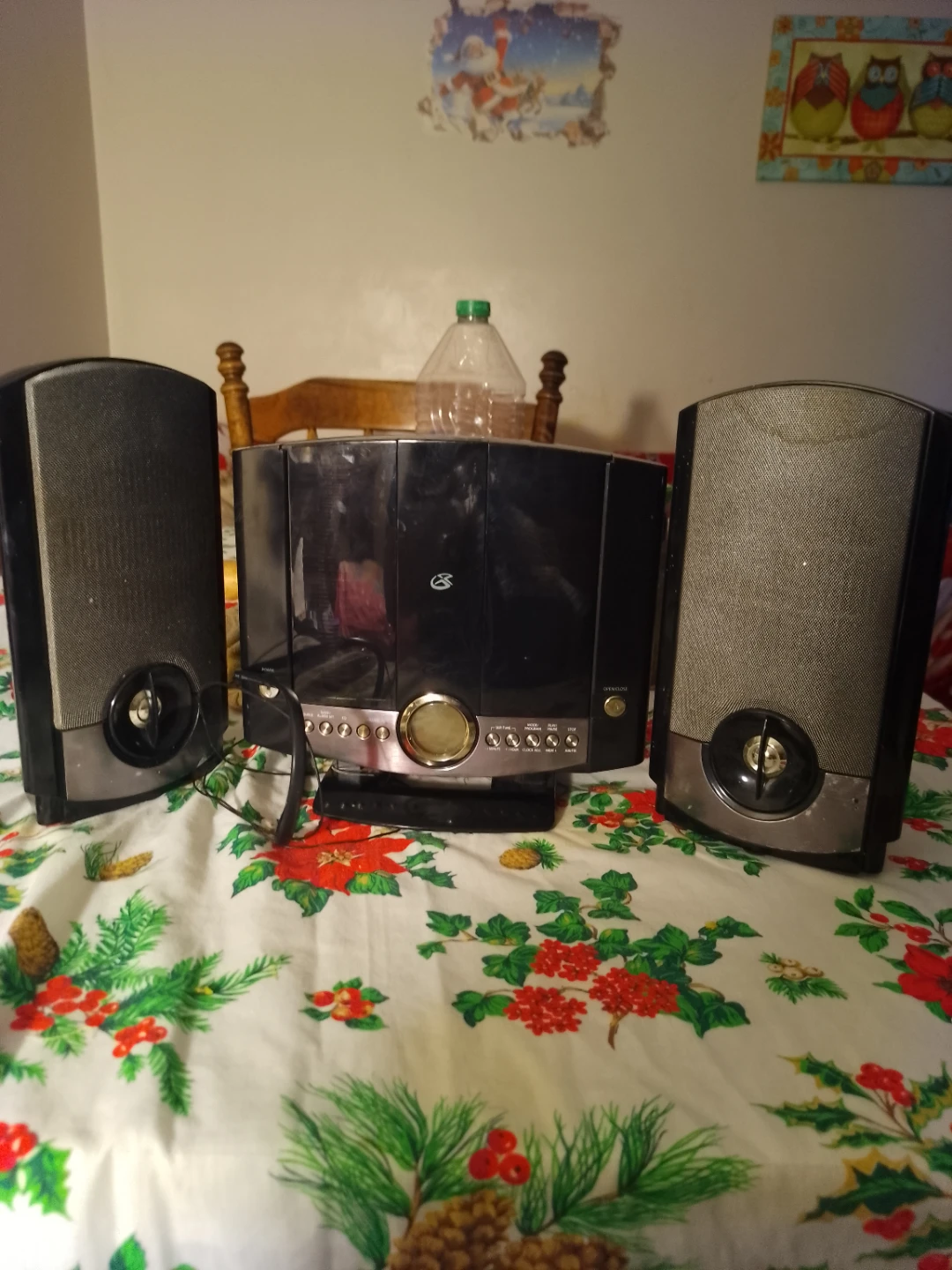 GPX HM3817DT CD Home Music System