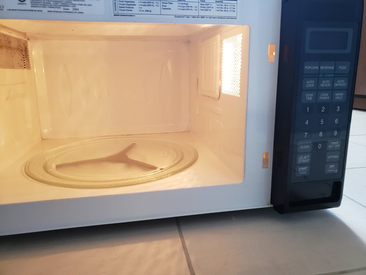 Whirlpool Microwave - Black - photo 2