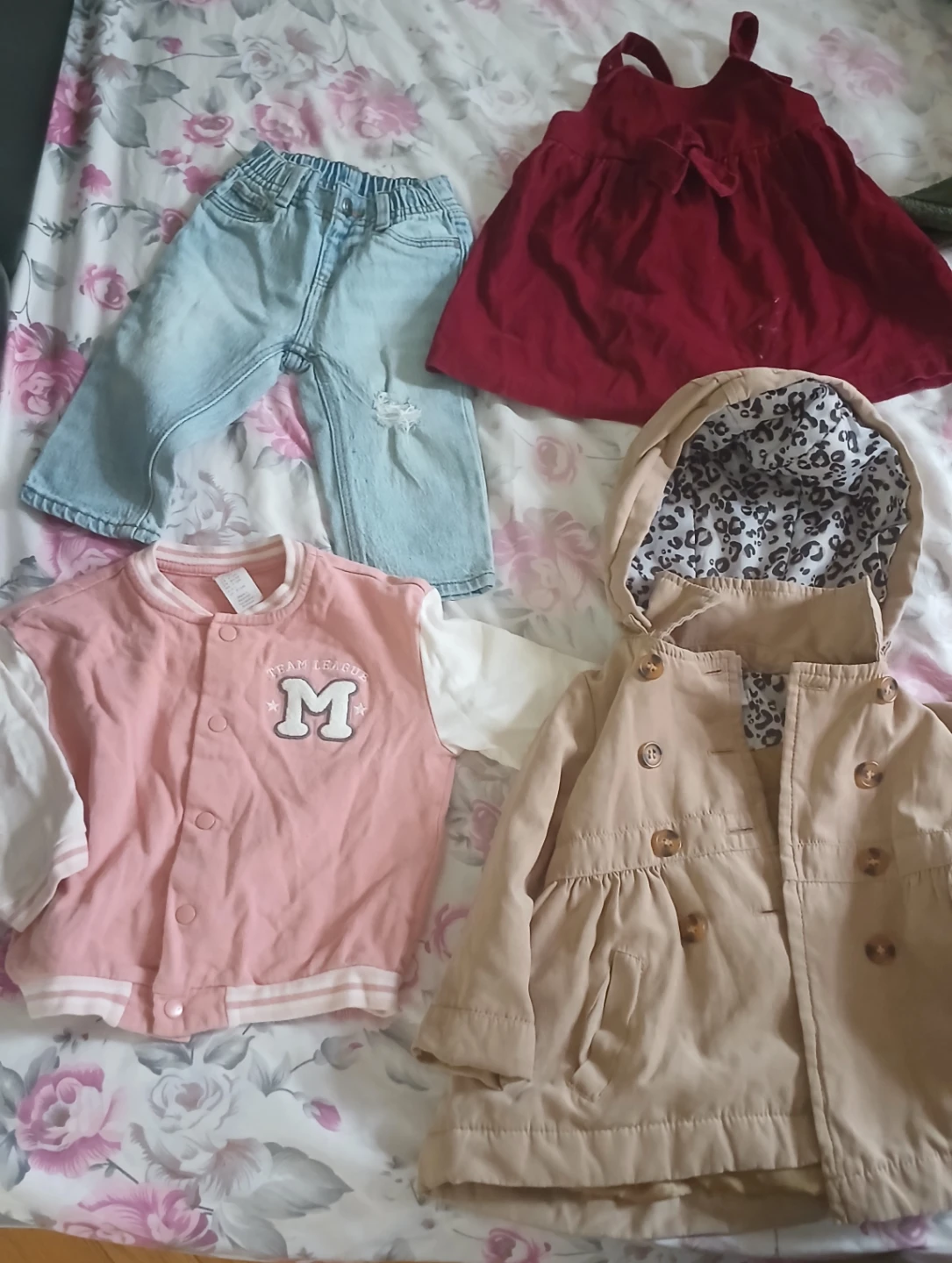 Mixed Baby Clothes Bundle - photo 5