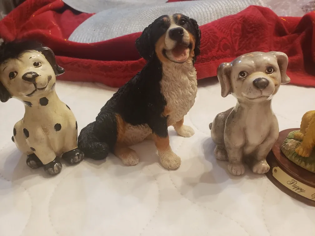 Dog Figurines by Leonardo image indicator(8)