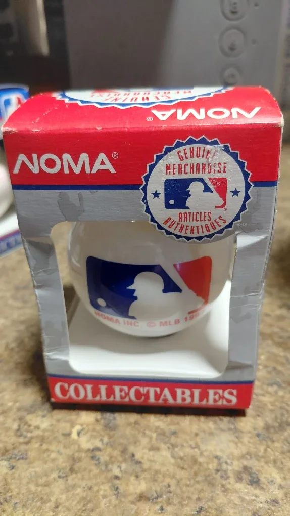 NOMA MLB Montreal Expos Collectible Baseball