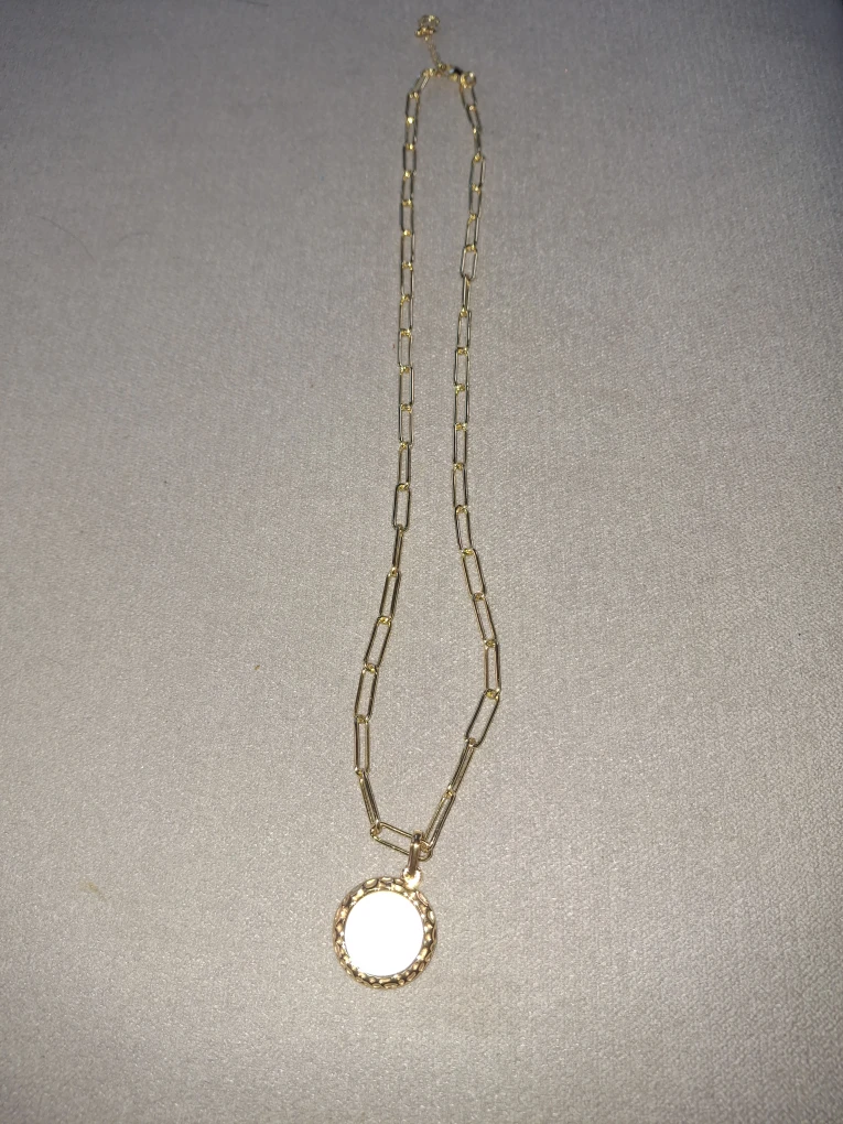 Gold Tone Necklace with Round Pendant - photo 2