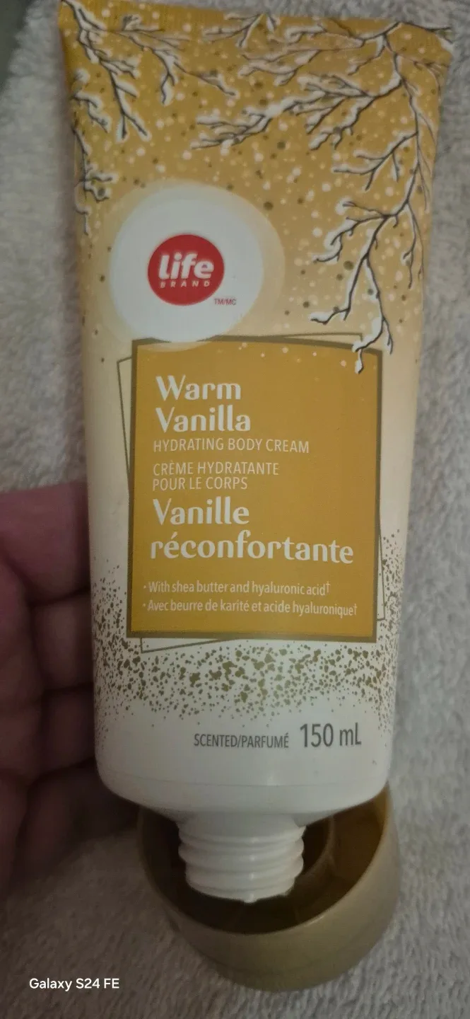 Puma bag , filled with all new perfumes  and lotions image indicator(6)