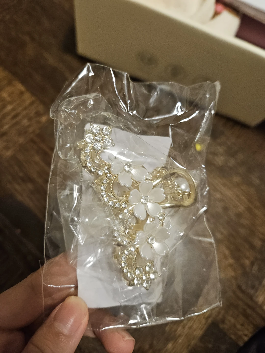 Hair accessory bundle - photo 3