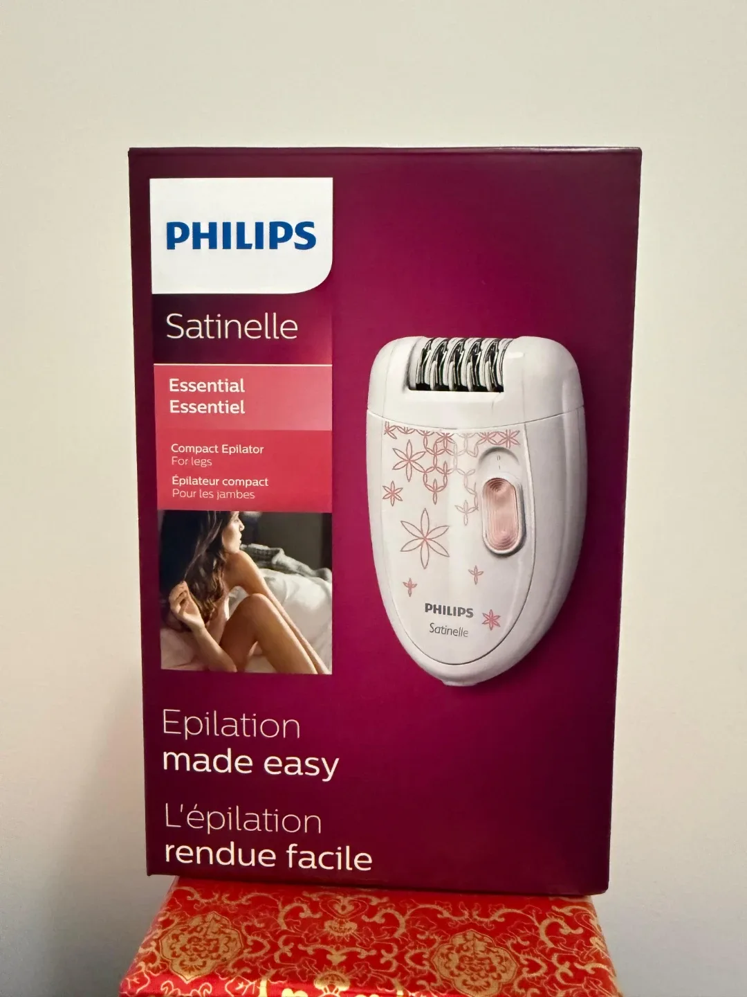 Philips Satinelle Essential Epilator - Like New!
