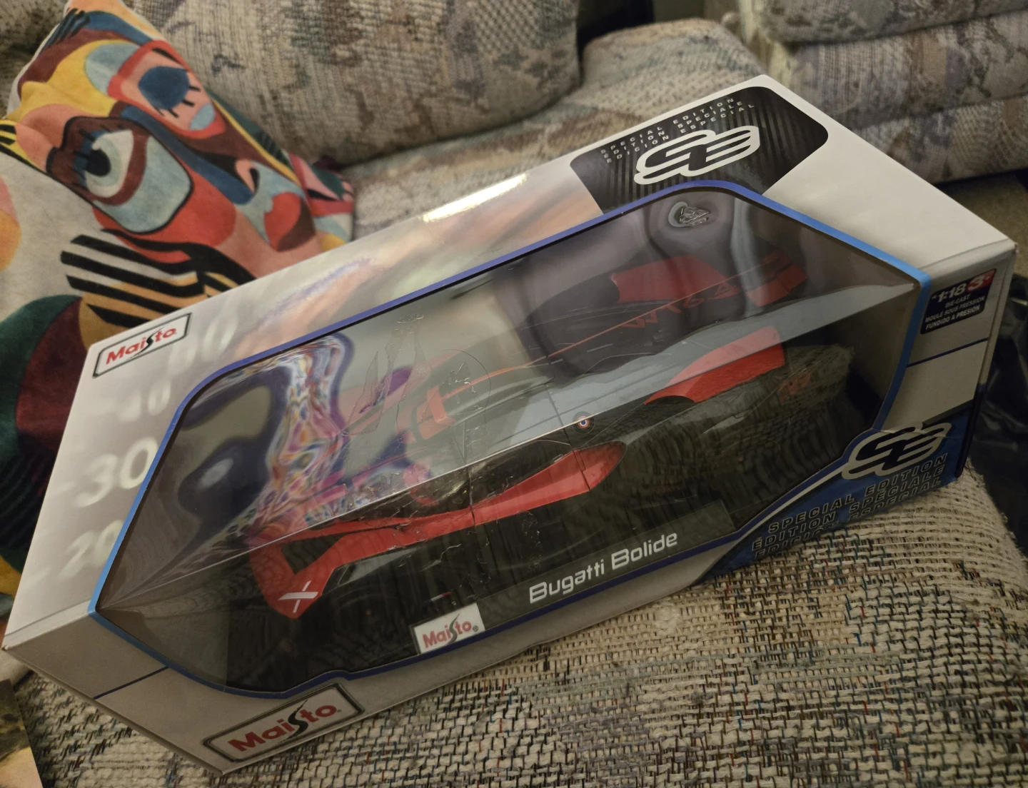 Maisto Special Edition Bugatti Bolide - photo 2