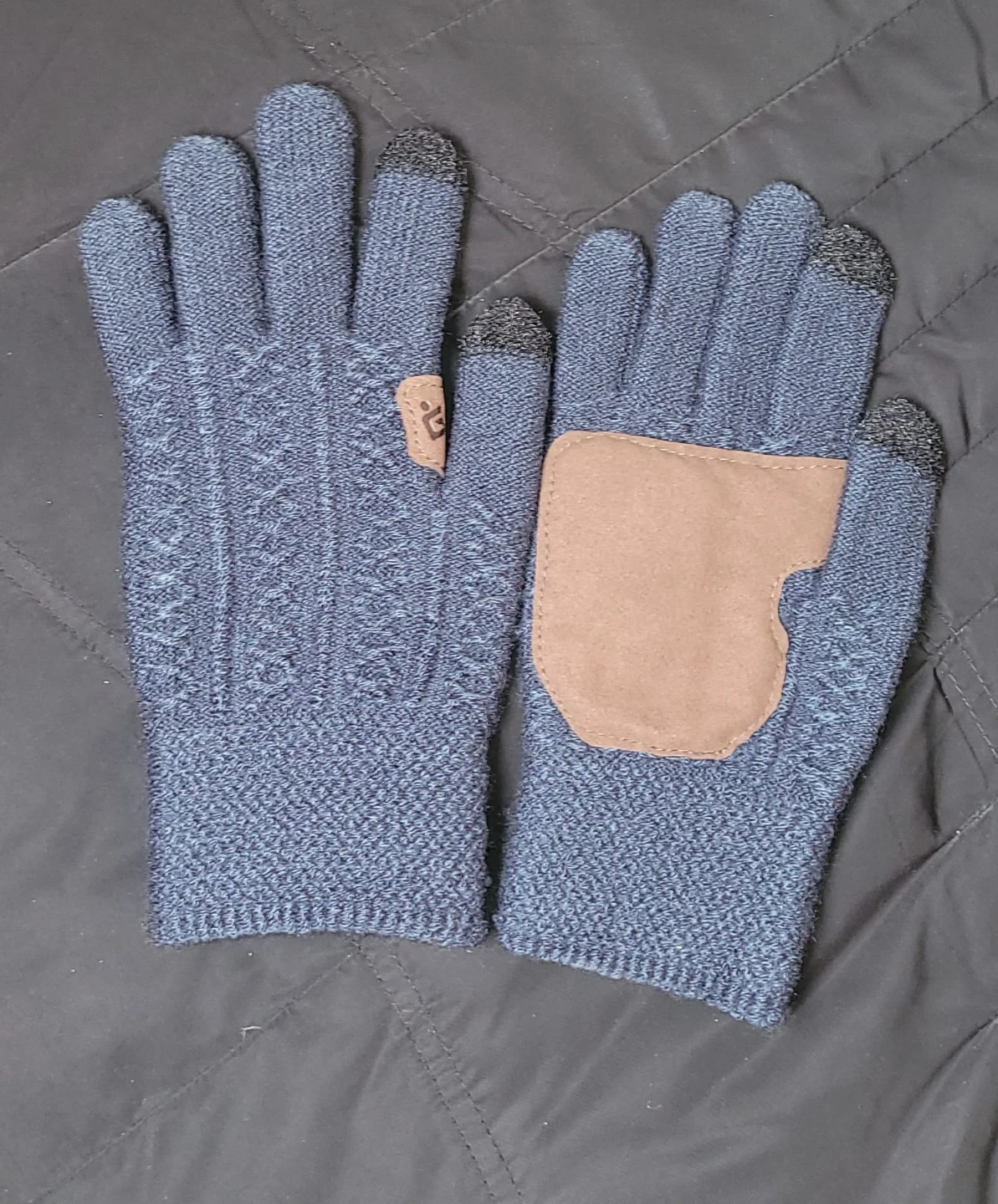 Assorted Winter Gloves - photo 2