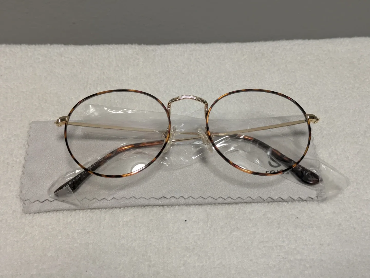 SOJOS Blue Light Blocking Glasses - New in Box