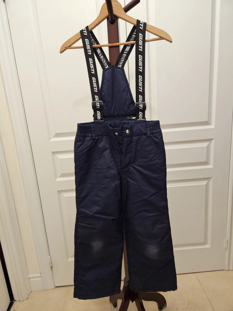 Girls Gusti Snow Pants size 7 & OshKosh Size 6