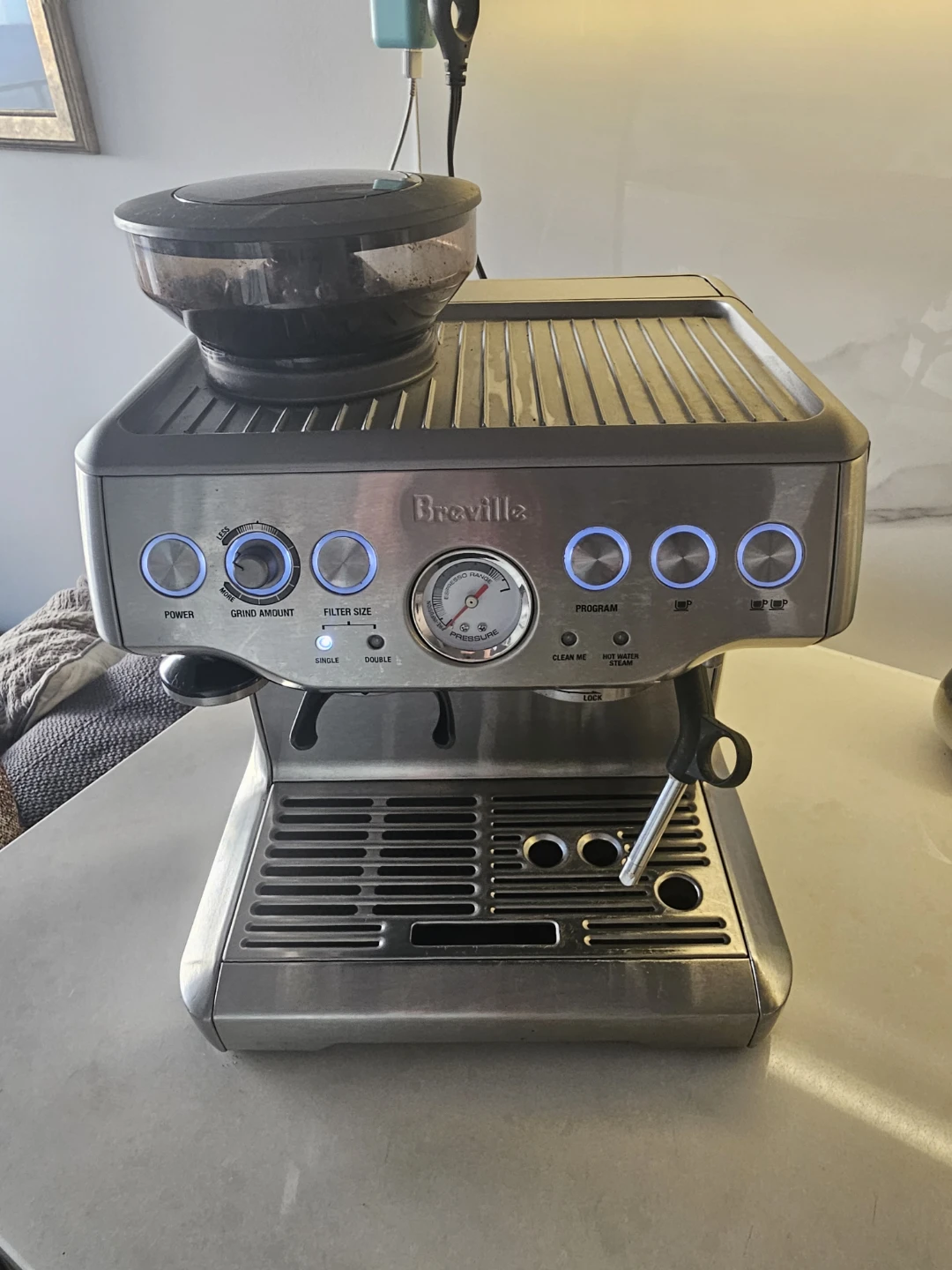 Breville Barista Express Espresso Machine