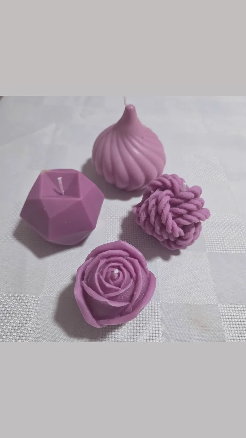 Assorted Decorative Candles image indicator(6)