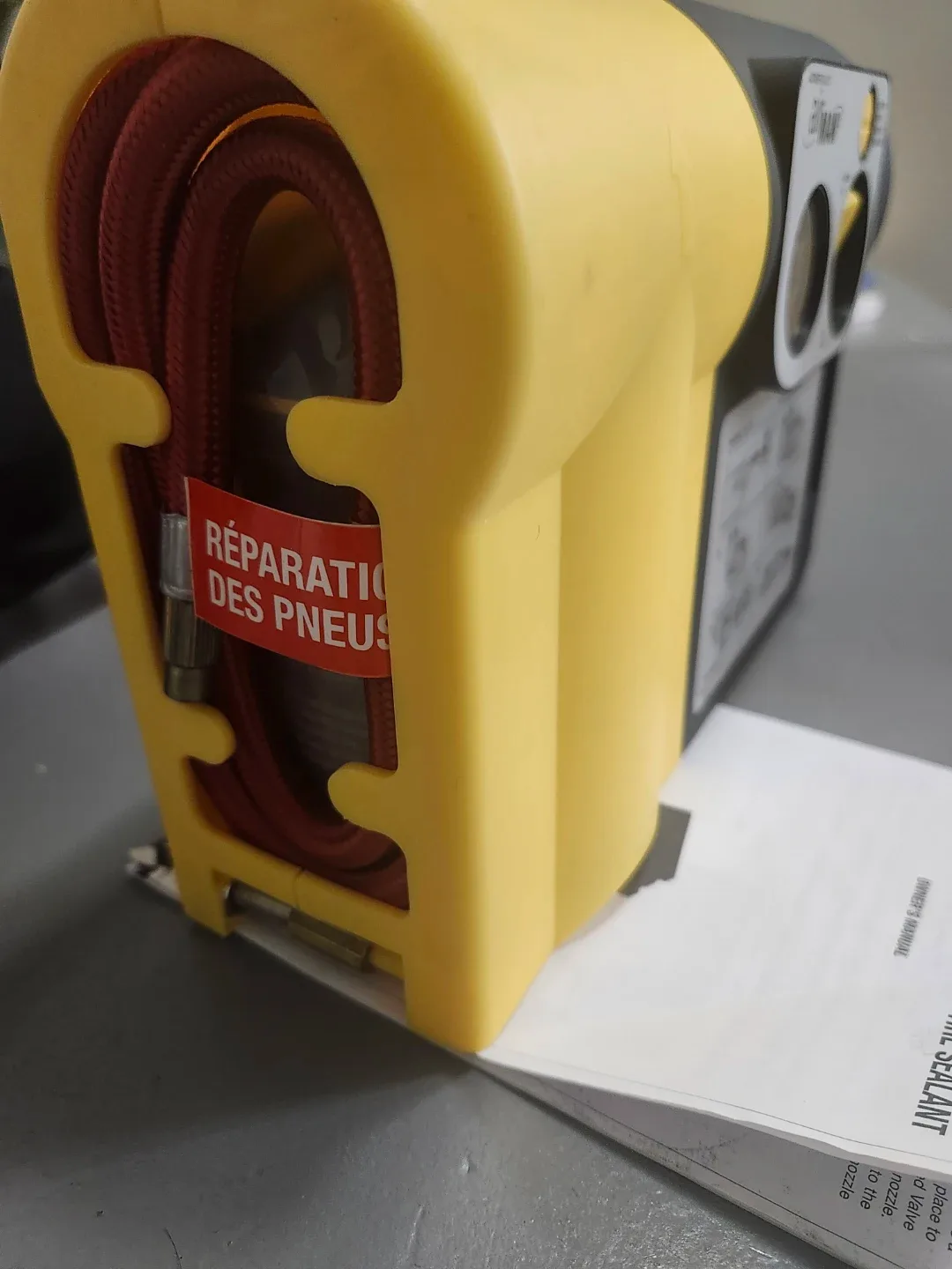 Brand New AirMan Instant Tire Repair Kit image indicator(3)