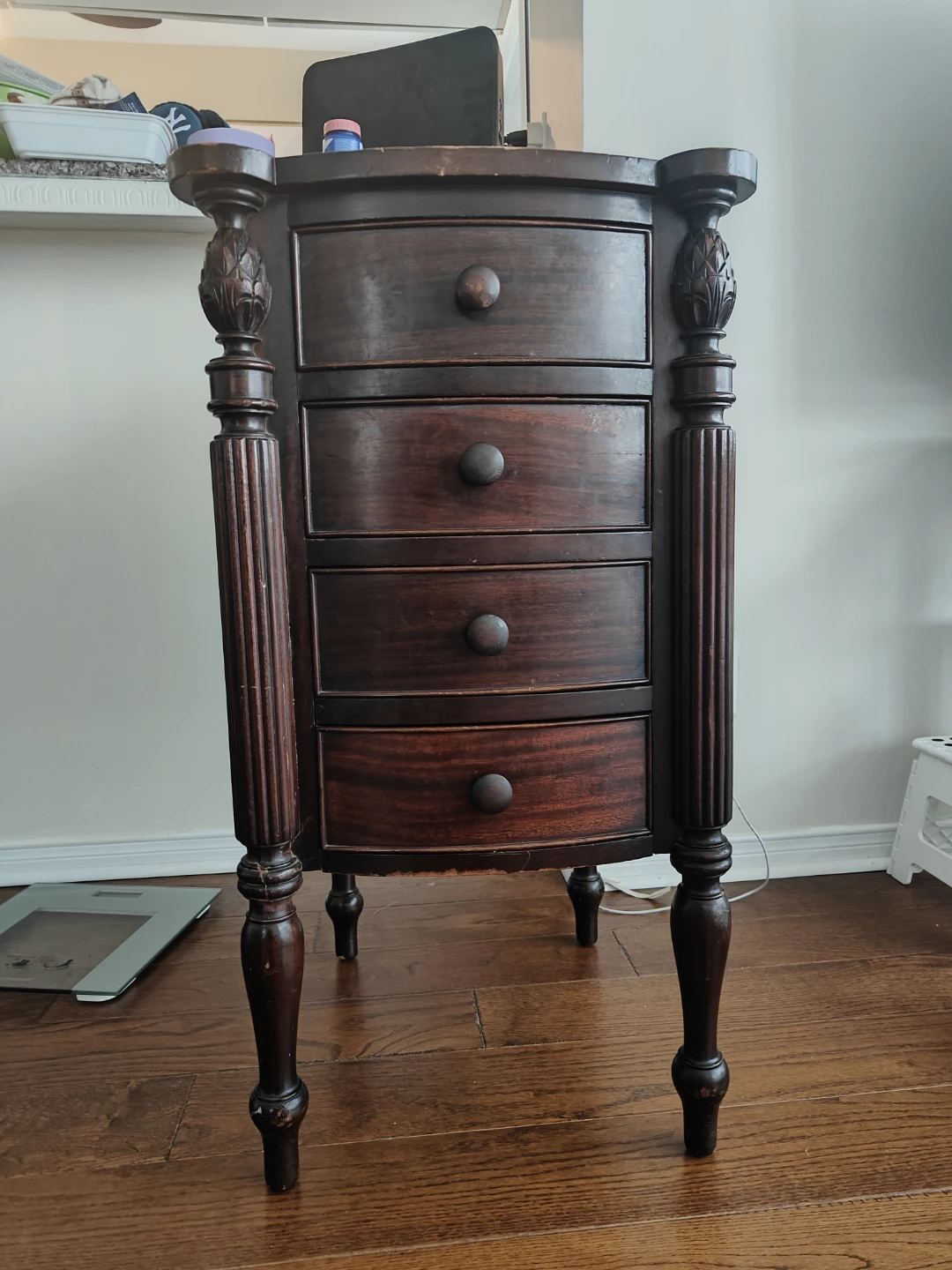 Antique Style Mahogany Side Table - photo 2