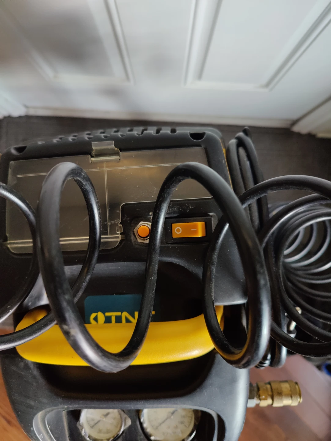 TNT 3 Gallon Oiless Air Compressor - photo 2