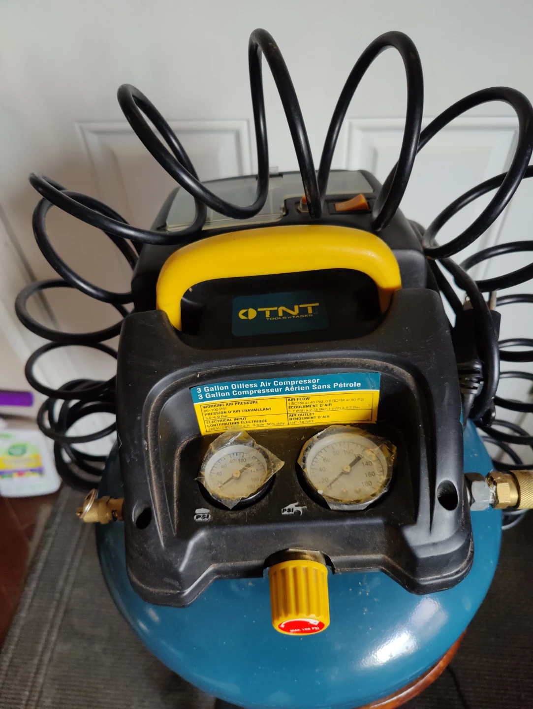 TNT 3 Gallon Oiless Air Compressor - photo 3