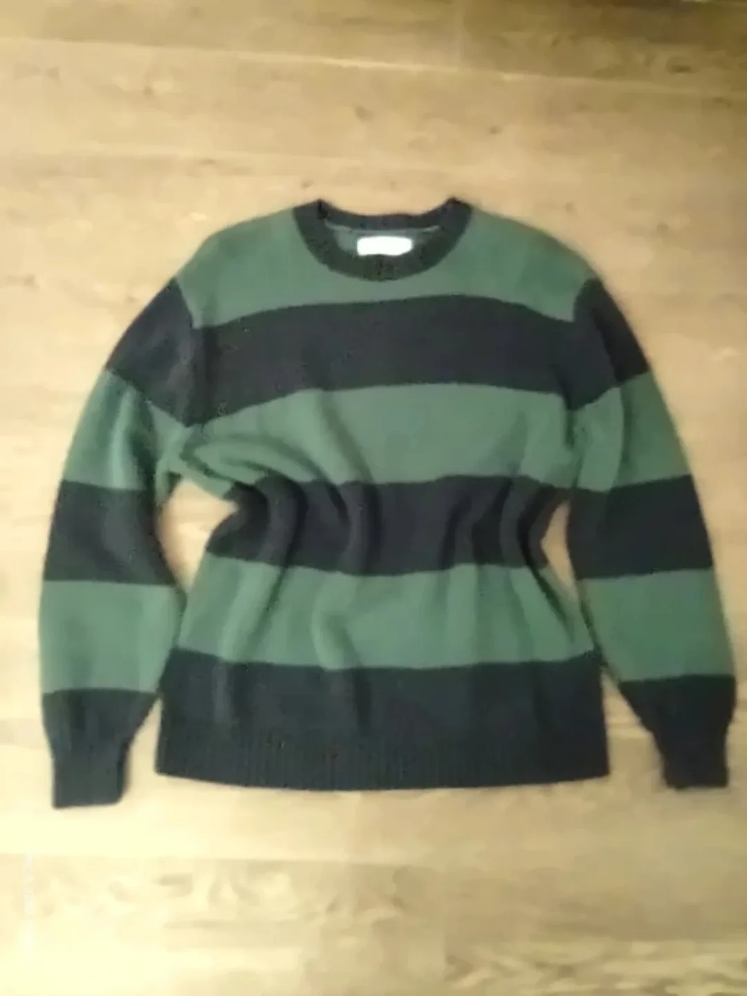 Hollister Striped Sweater - Size S image indicator(3)