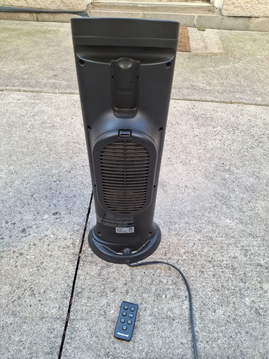 Honeywell Digital Ceramic Tower Heater with Motion Sensor, Black