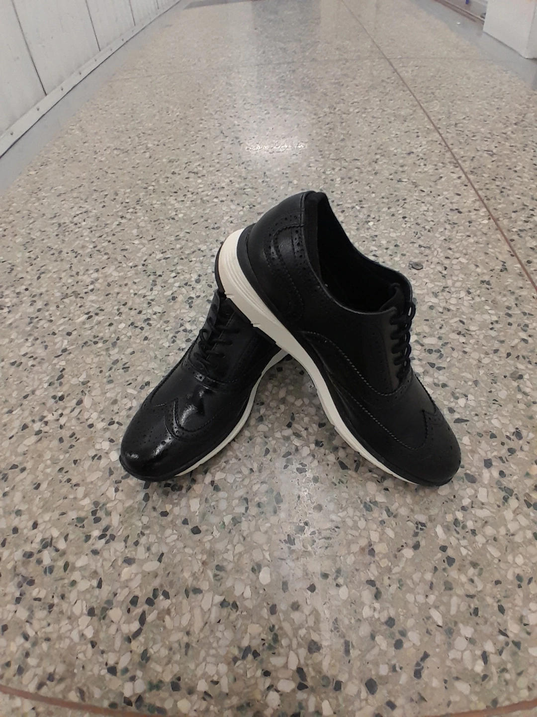 Black Leather Wingtip Dress Shoes Original Reaction Size 8