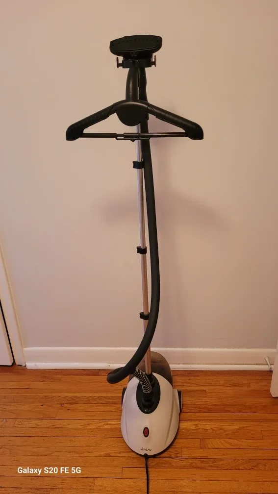 Salav Garment Steamer