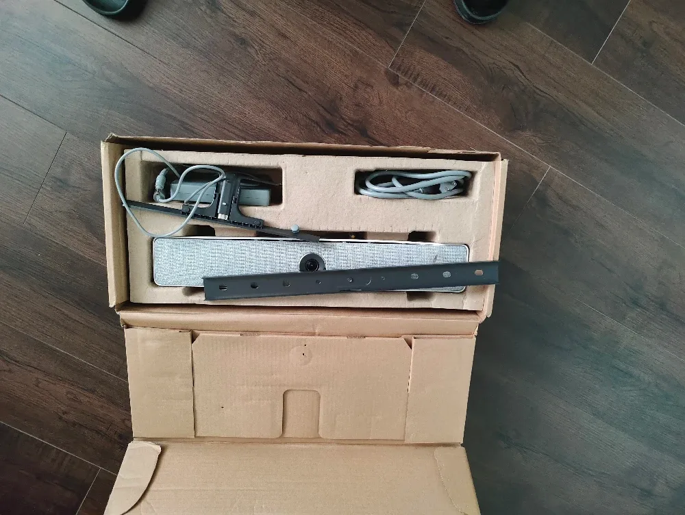 Cisco Conference Device - Like New! image indicator(6)