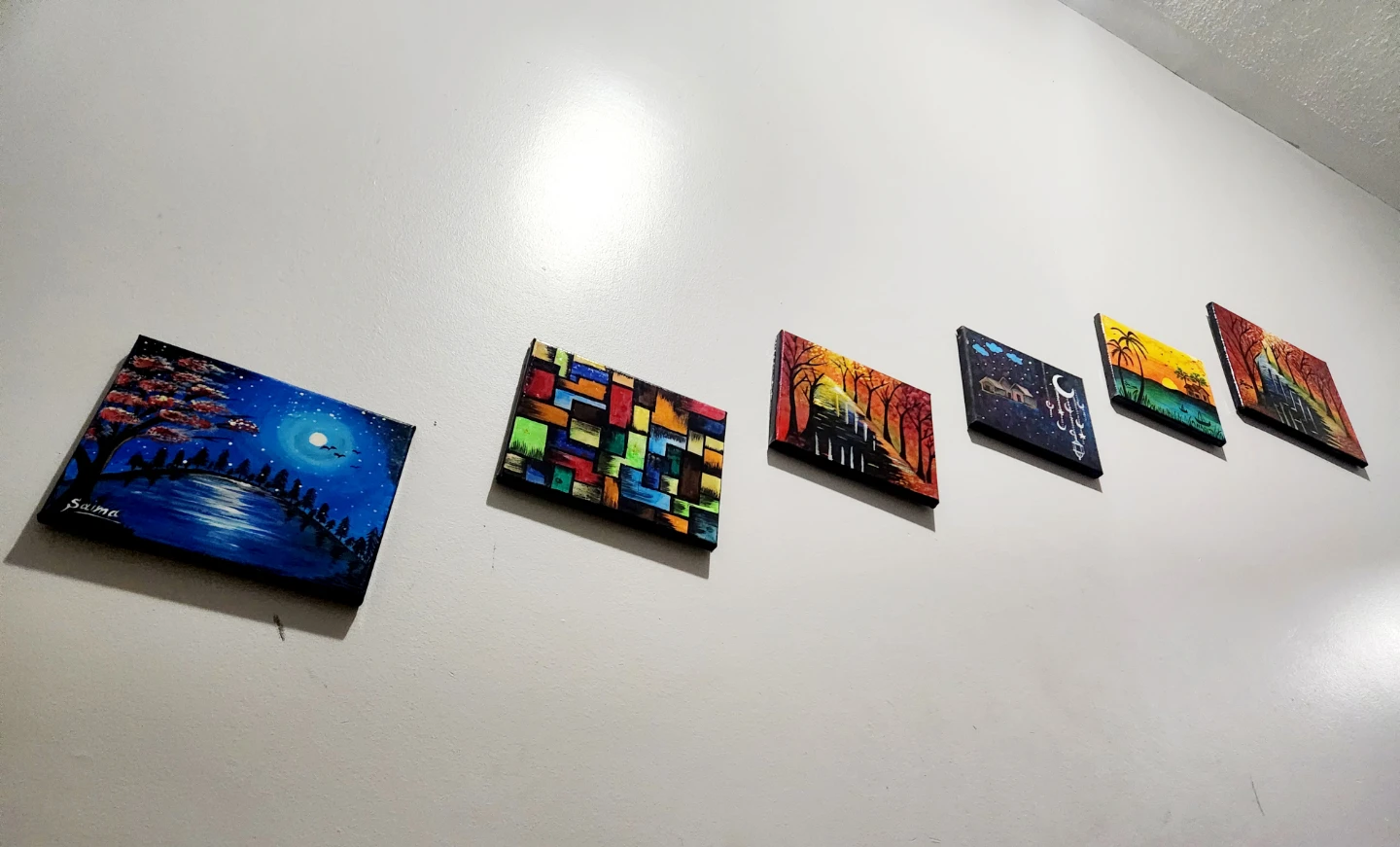 Set of 6 small decorative paintings - photo 2