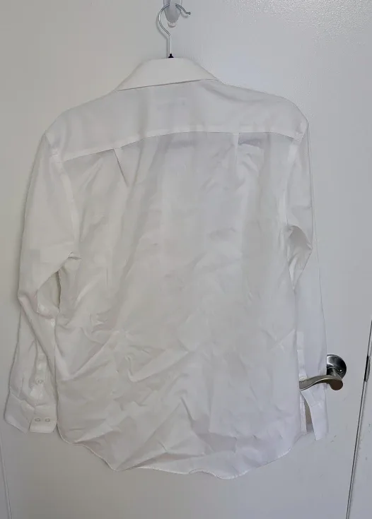 Calvin Klein White Slim Fit Non-Iron Shirt image indicator(3)