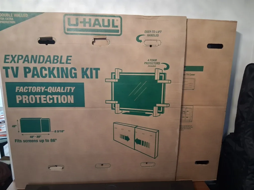 U-Haul Expandable TV Packing Kit - Fits up to 86"
