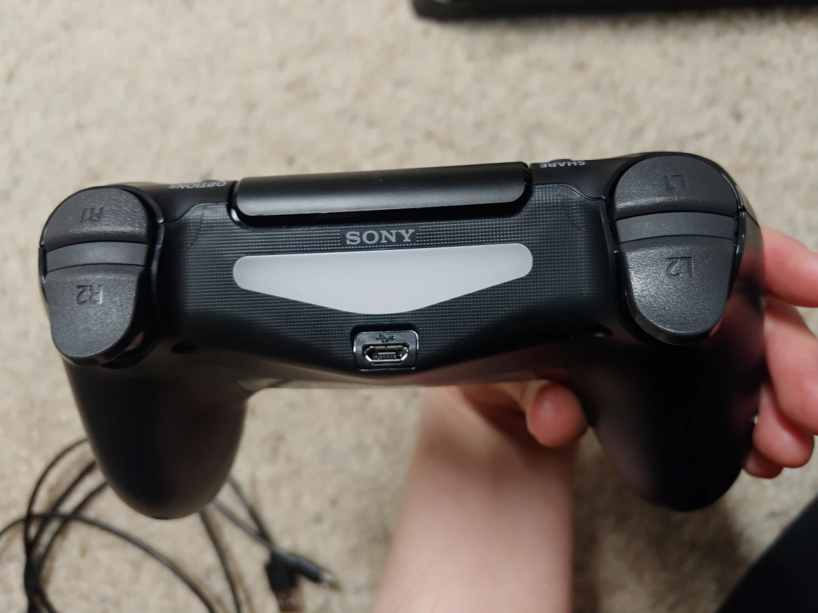 Sony PlayStation 4 with Controller - photo 5