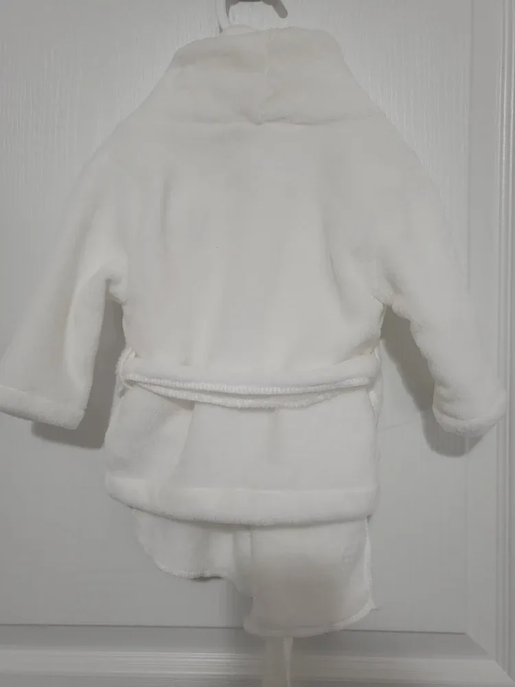 White Baby Bath Robe With Scarf image indicator(2)