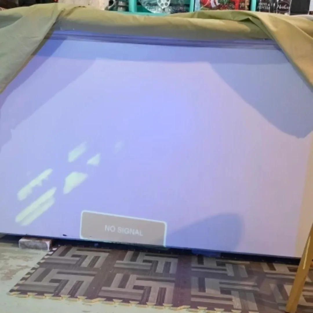 RCA Projector with Remote and Charger image indicator(4)