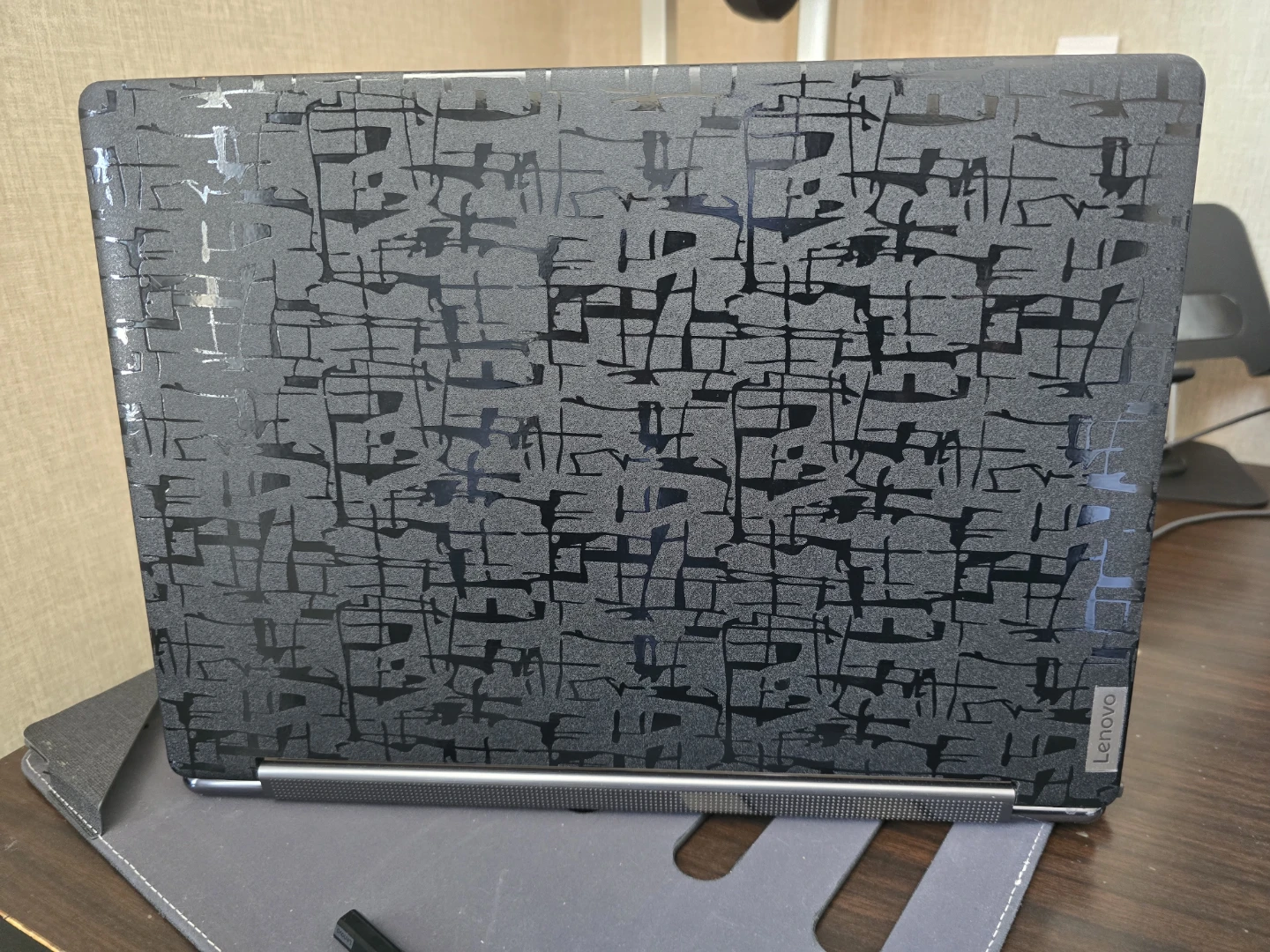 Lenovo Yoga 9 14IRP8 Laptop - photo 4
