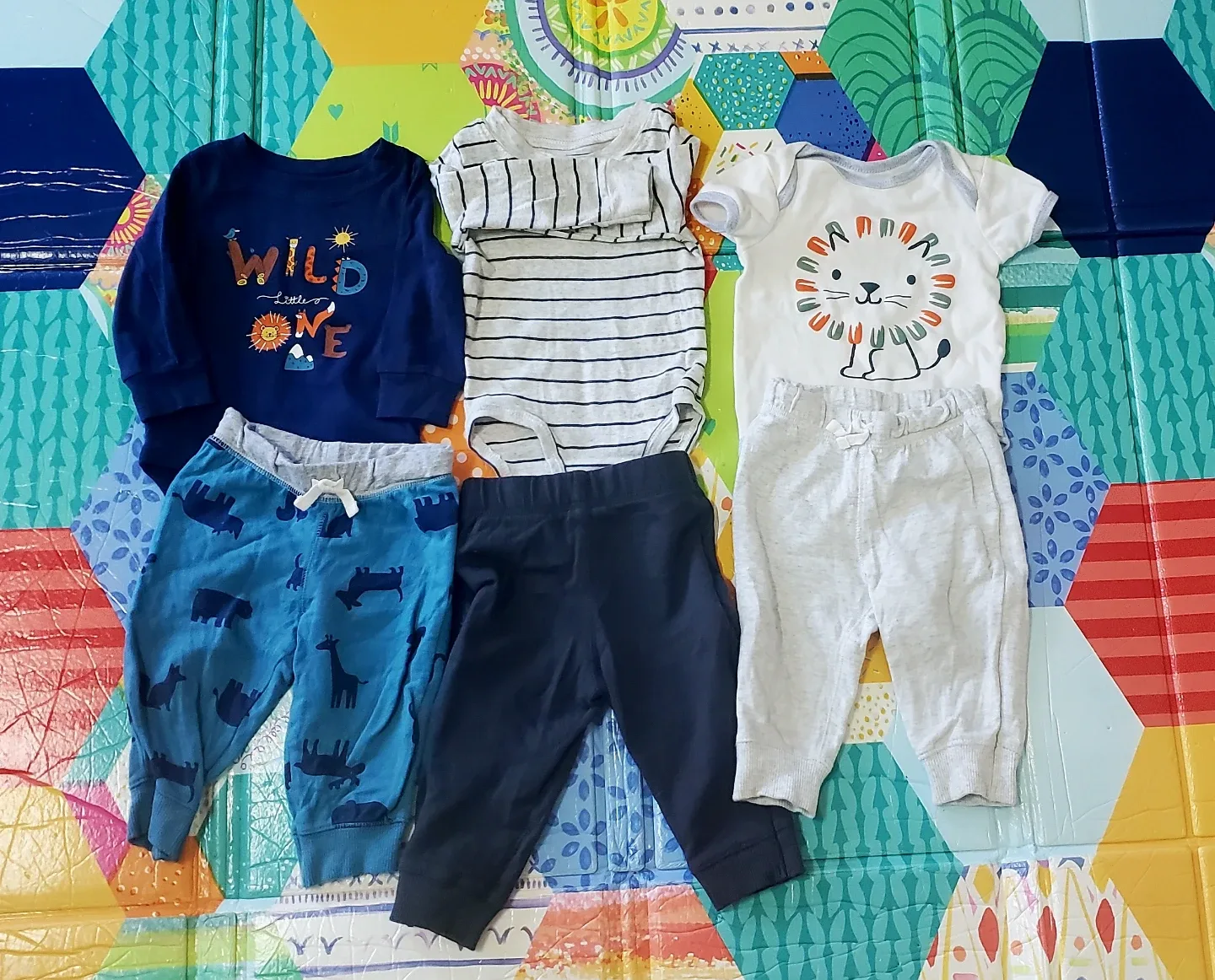 6M-23 pieces baby clothes -All 10$ image indicator(4)