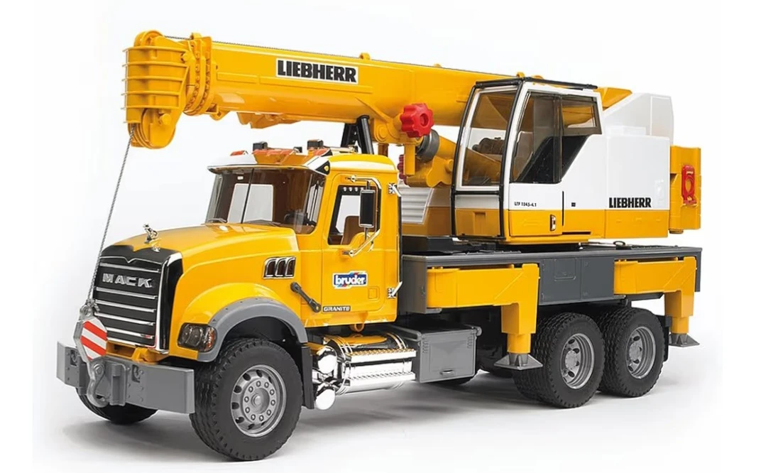 Liebherr Crane Truck by Bruder - photo 2