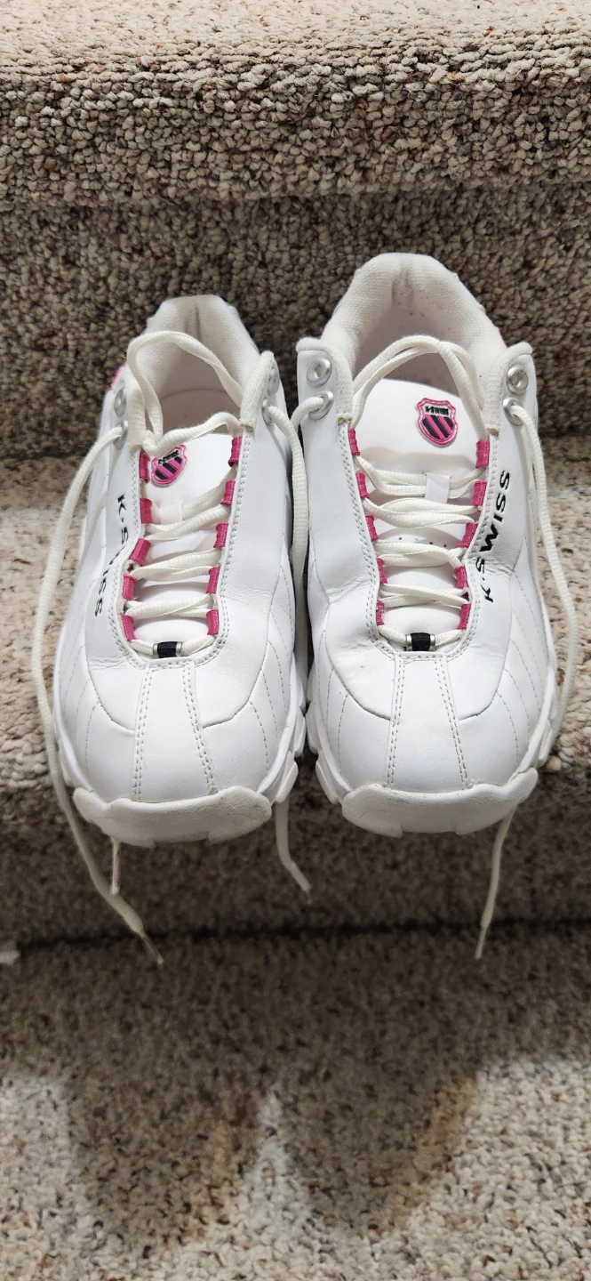 K-Swiss Women's White/Pink Shoes - Size 10