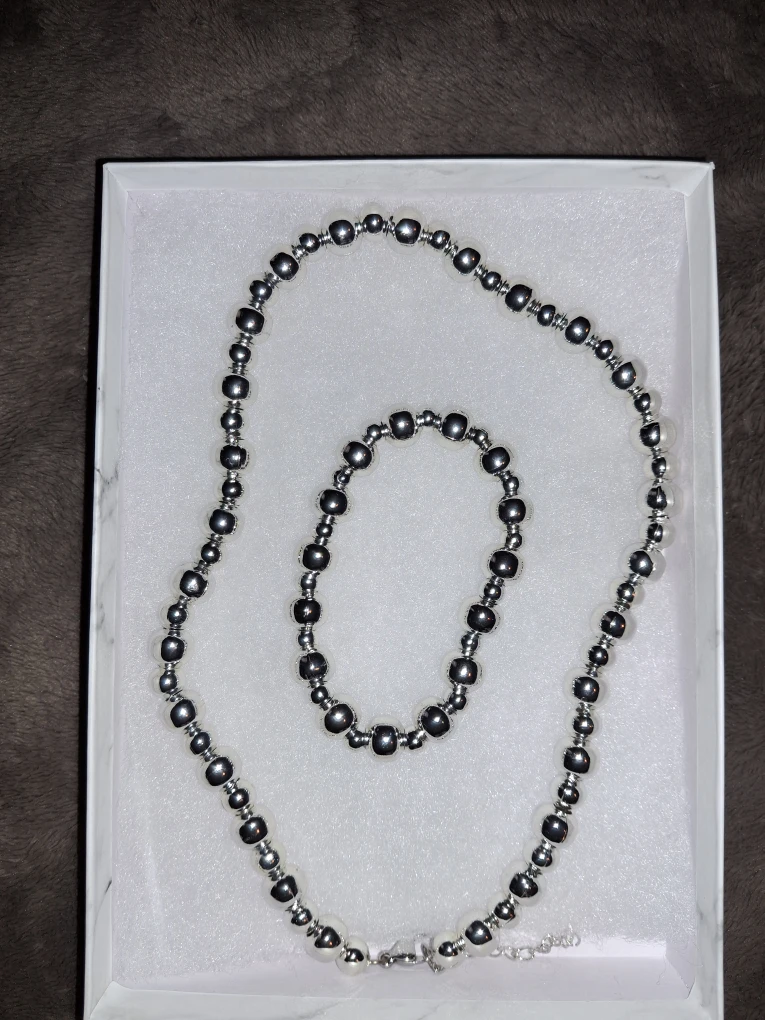 Necklace and Bracelet Set