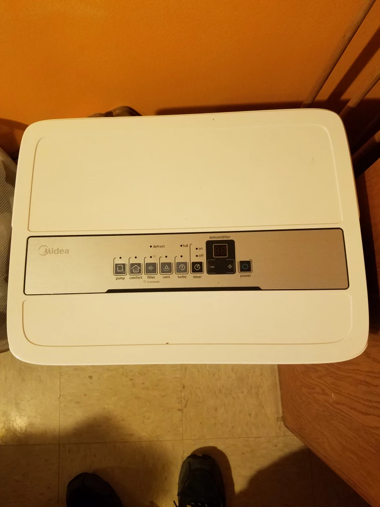 Midea Dehumidifier - photo 4