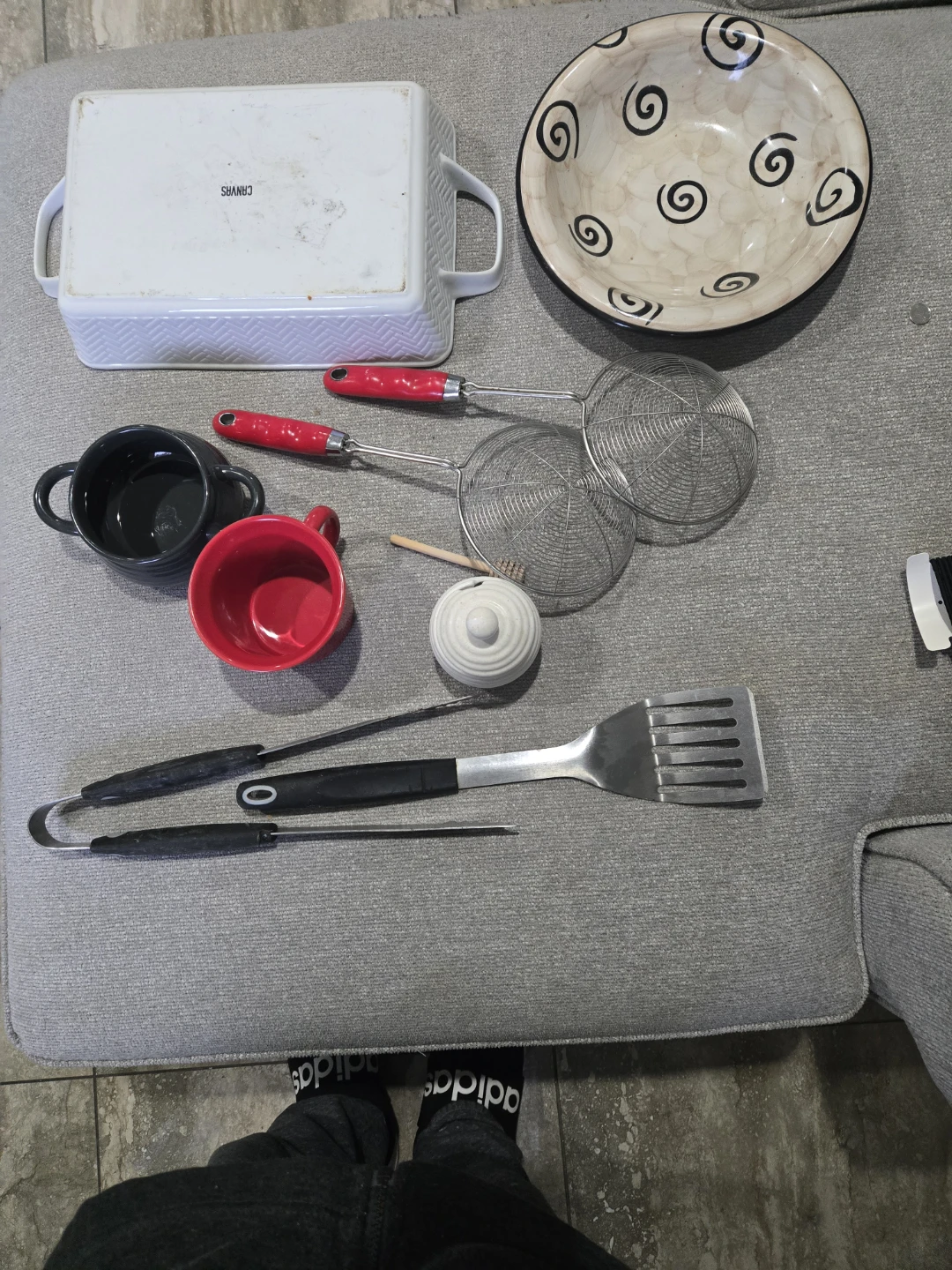Kitchenware Set - Red & Grey Mugs