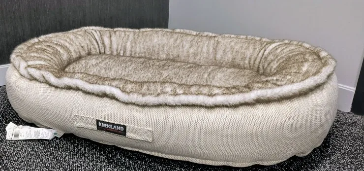 Kirkland Signature Pet Bed (46 X 32)