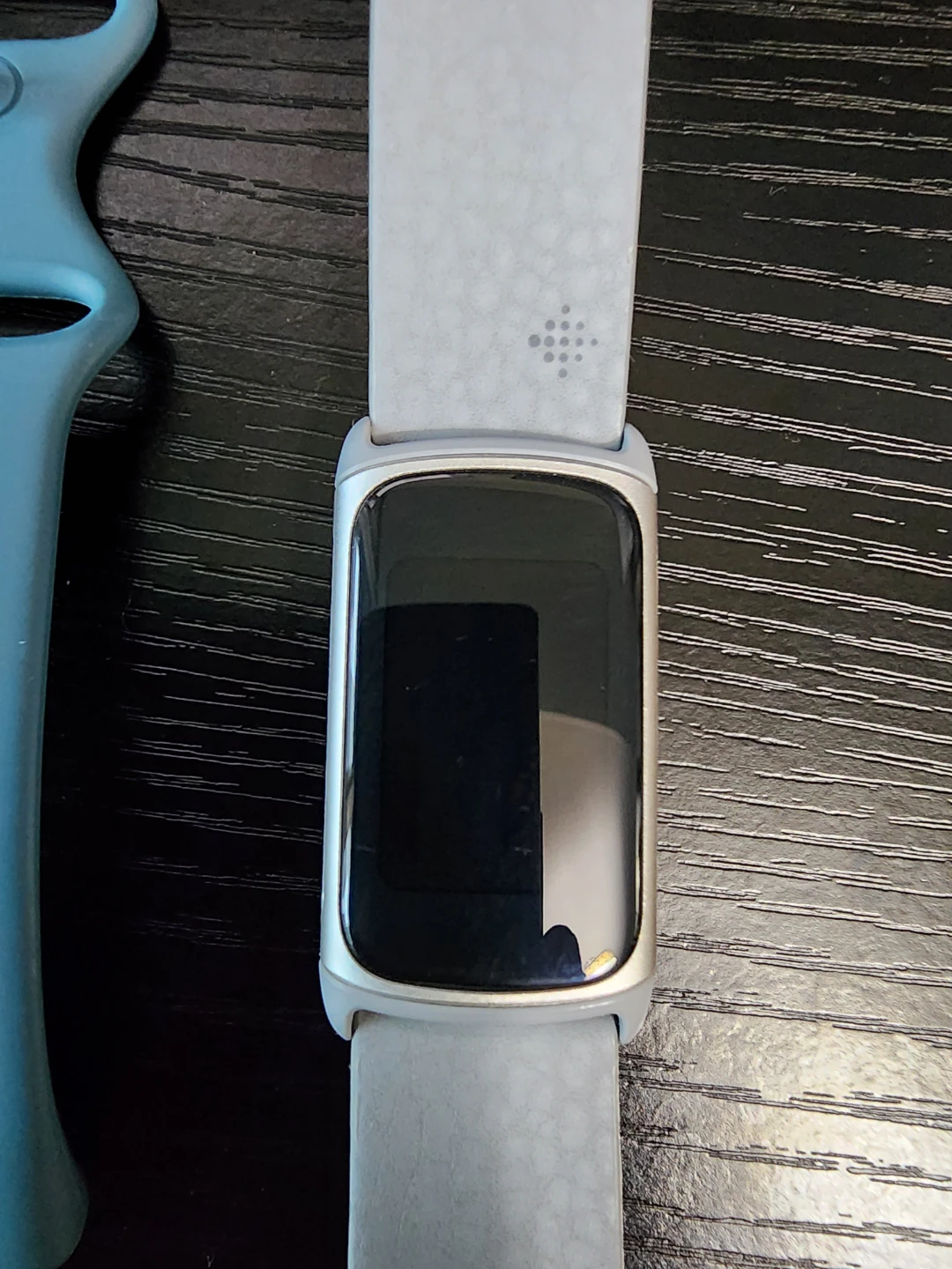 Fitbit Charge 5 -with 2 additional straps - photo 5