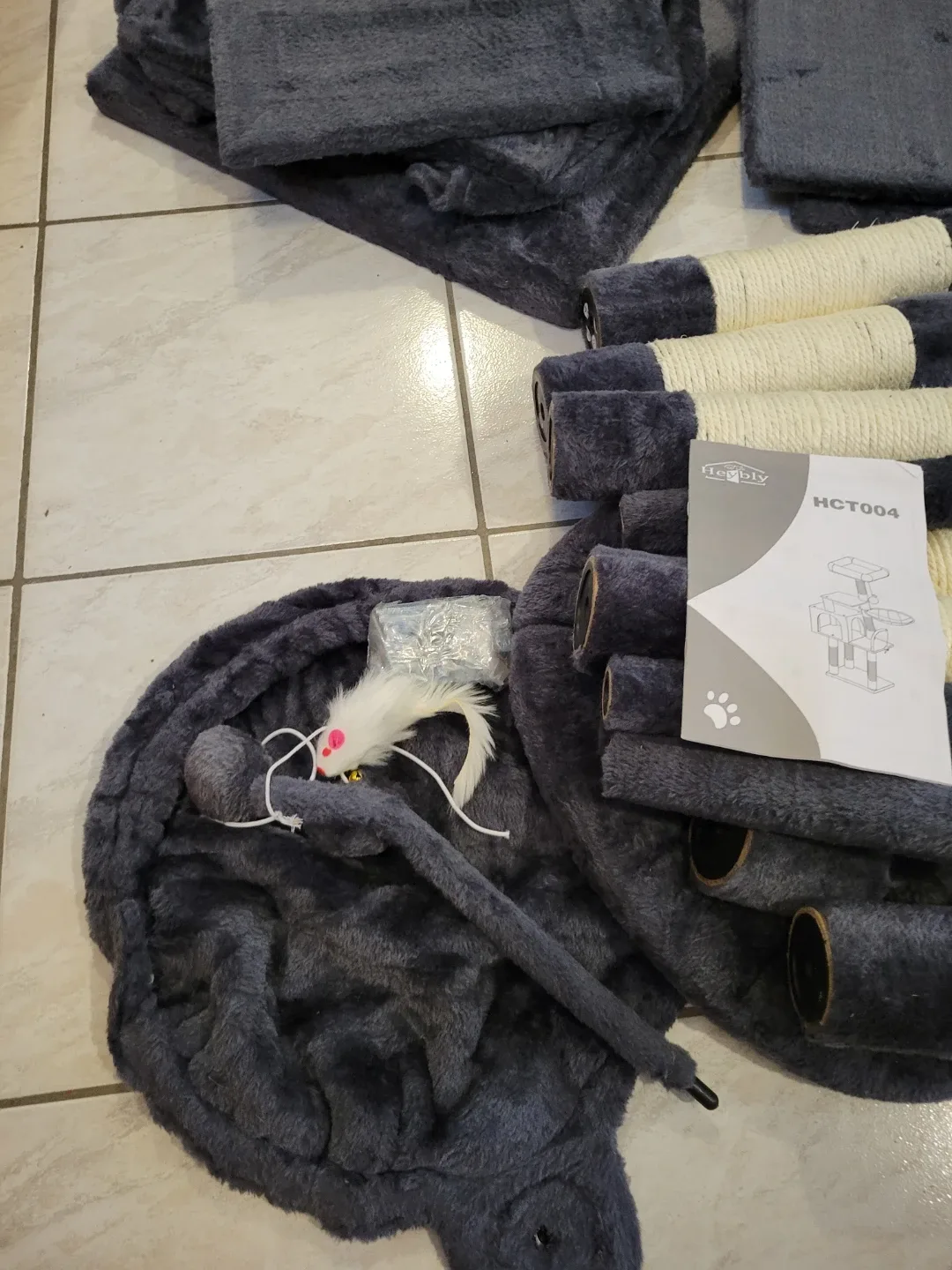 Heybly Cat Tree brand new image indicator(3)