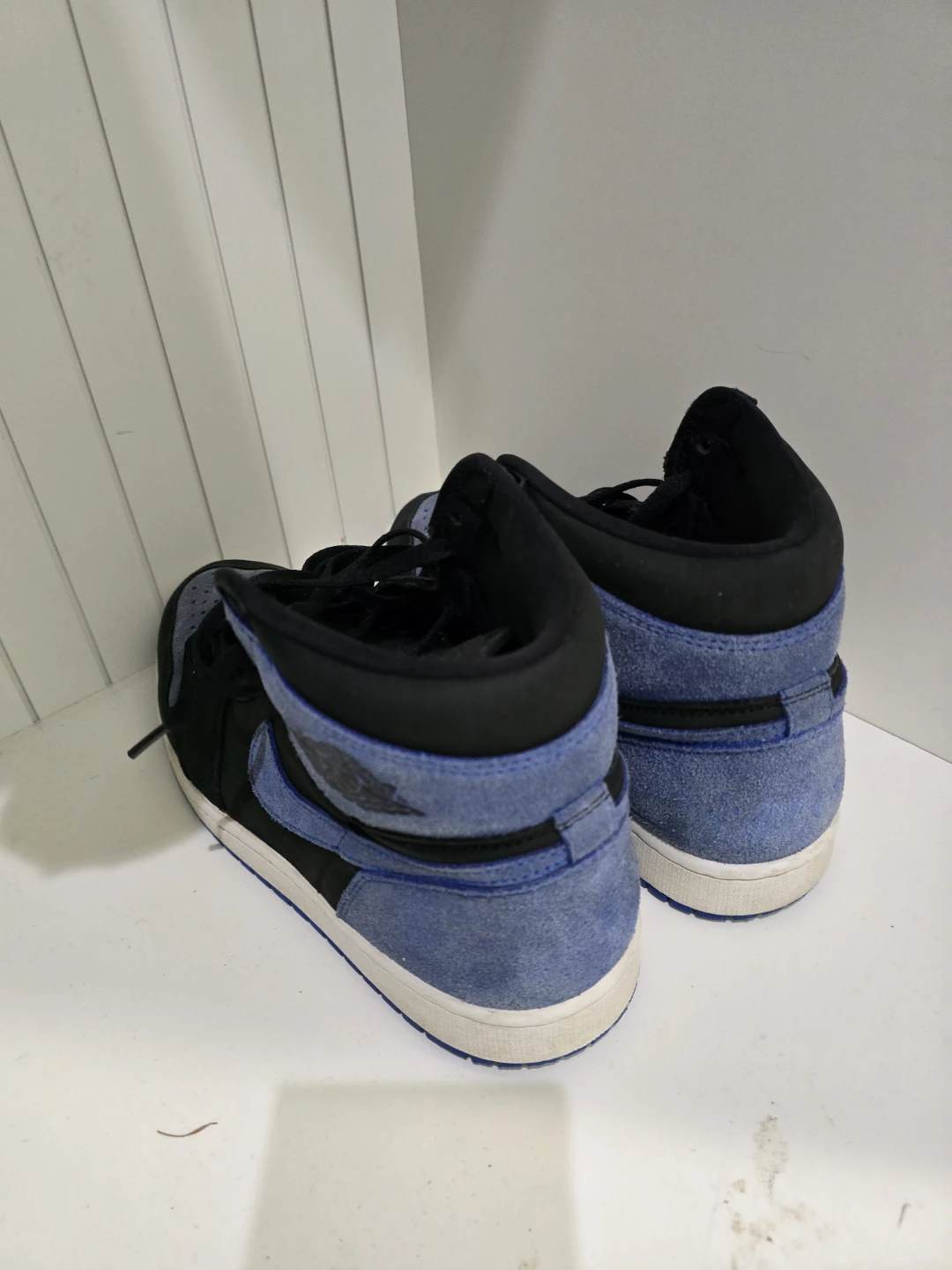 Nike Air Jordan 1 & Jordan 11 Shoes - photo 4