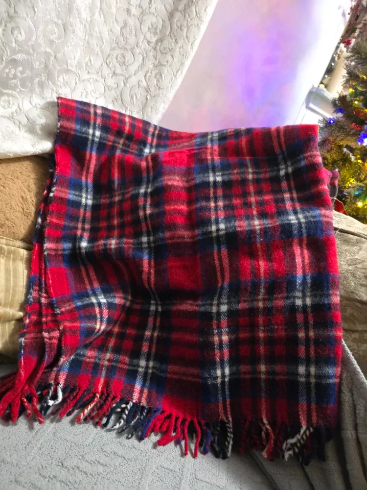 Mantis Plaid Scarf/Throw  - Acrylic Blend Italy #Cleanout