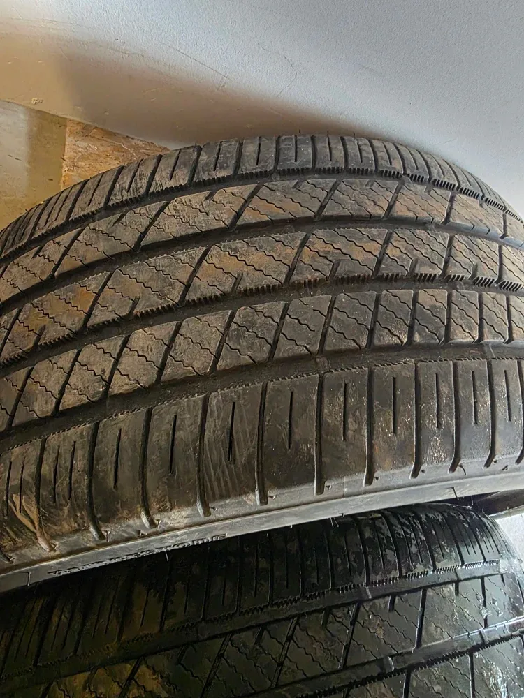 245/45R17 Bridgestone  potinza all seasonTires - Set of 4 image indicator(5)