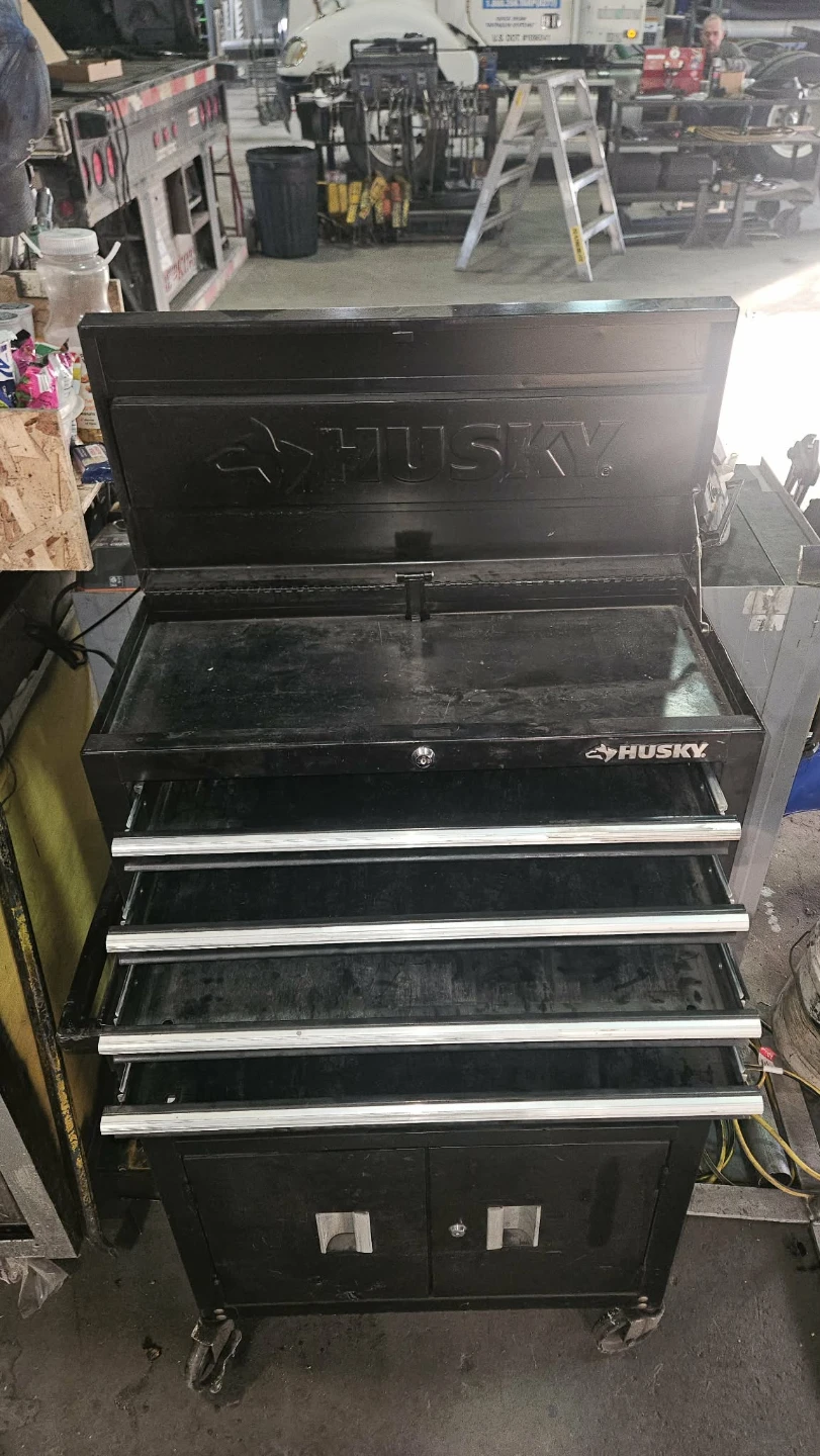 Husky Black Tool Chest - photo 2
