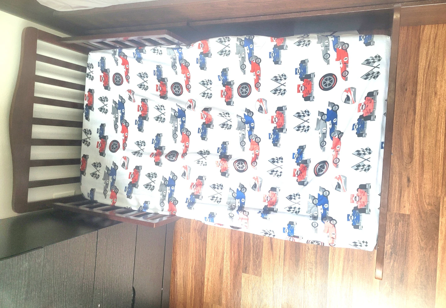 Toddler Bed with mattress included - photo 2